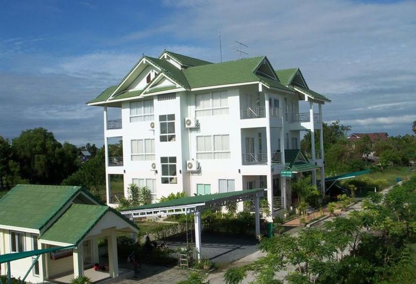 Kasem Garden Hotel Surin 5