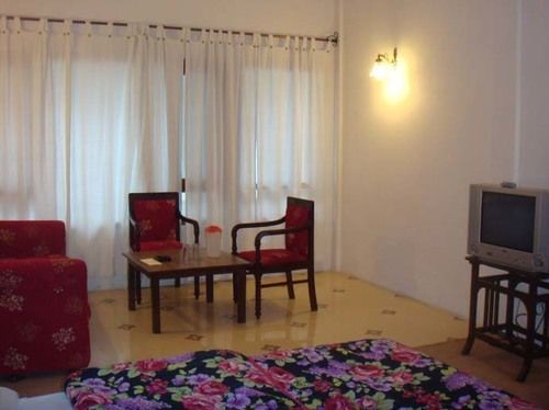 Hotel Himalayan Club 10