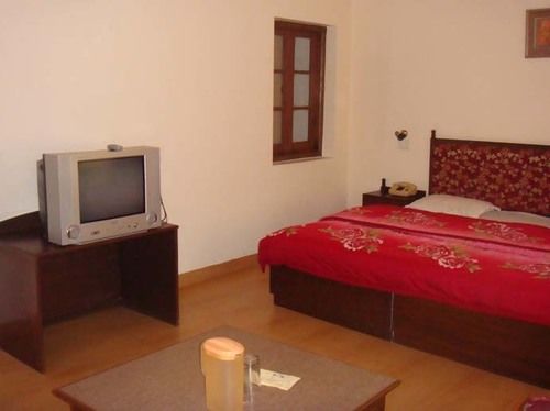 Hotel Himalayan Club 19