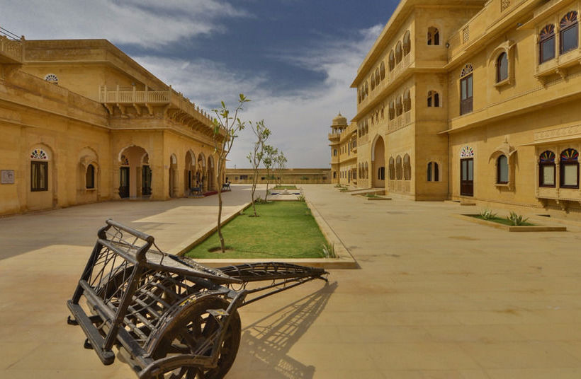 Hotel Jaisalkot 11