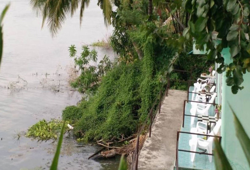 Hotel Rainbow Lodge Homestay 13