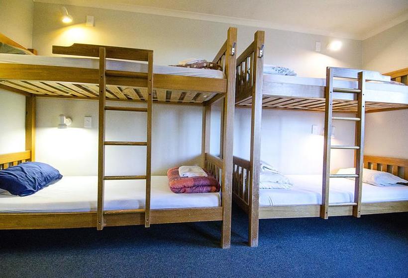 Hostel Rainbow Lodge 2