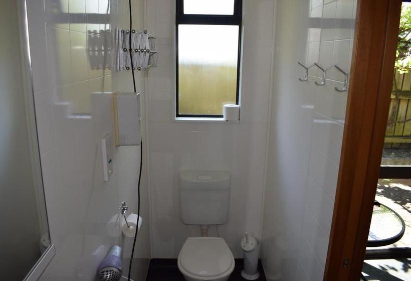 Hostel Rainbow Lodge 8