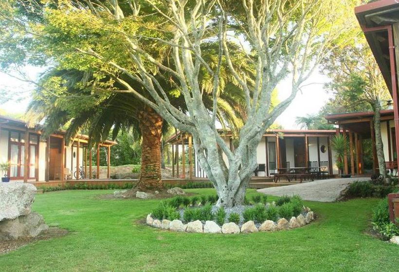 Motel Last Resort 19