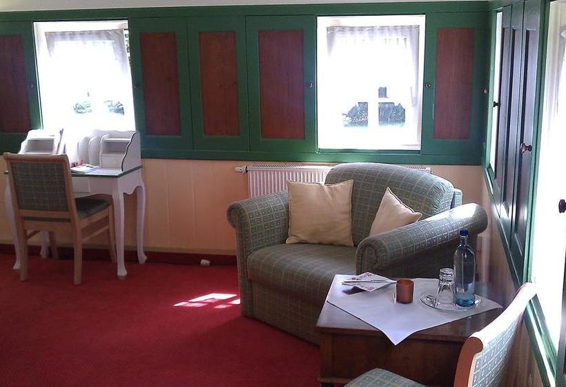 Romantik Hotel Zum Lindengarten 11