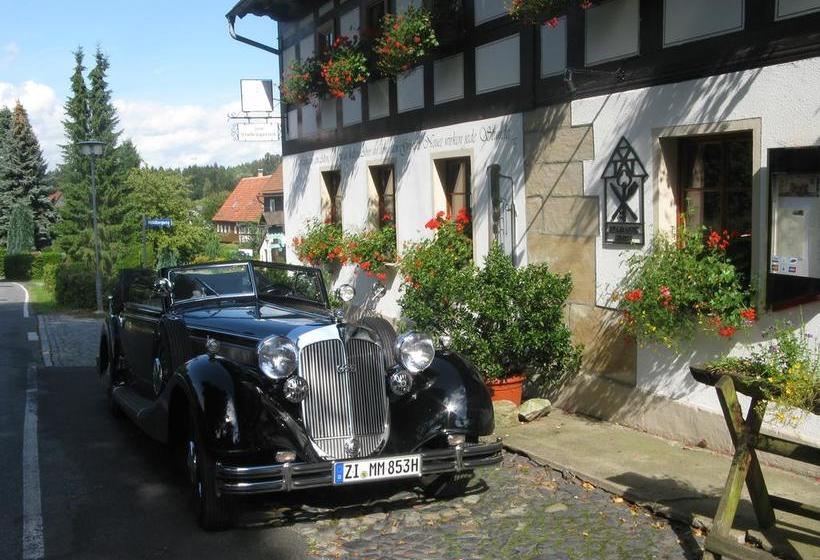 Romantik Hotel Zum Lindengarten 12