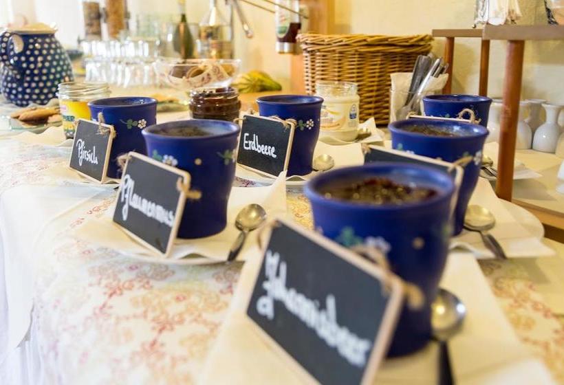 Romantik Hotel Zum Lindengarten 4