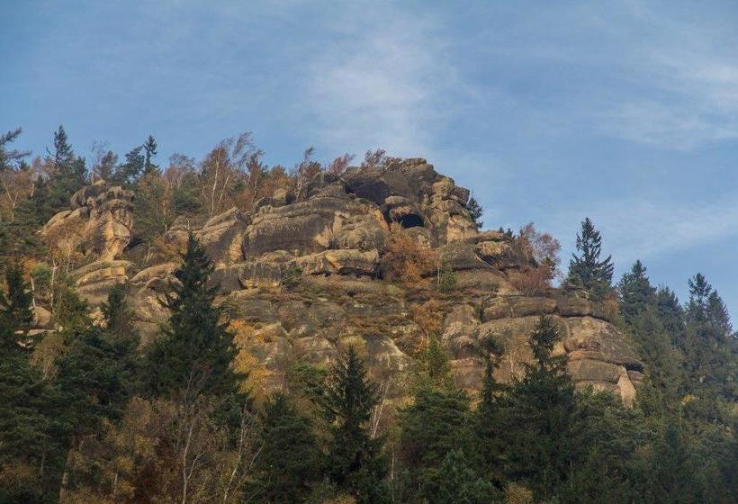 Romantik Hotel Zum Lindengarten 7