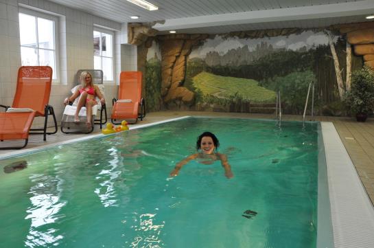 Hotel Ausflugsgaststätte Gondelfahrt 12