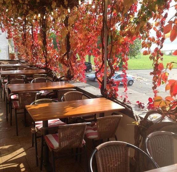 Hotel Rheinecker Hof 6