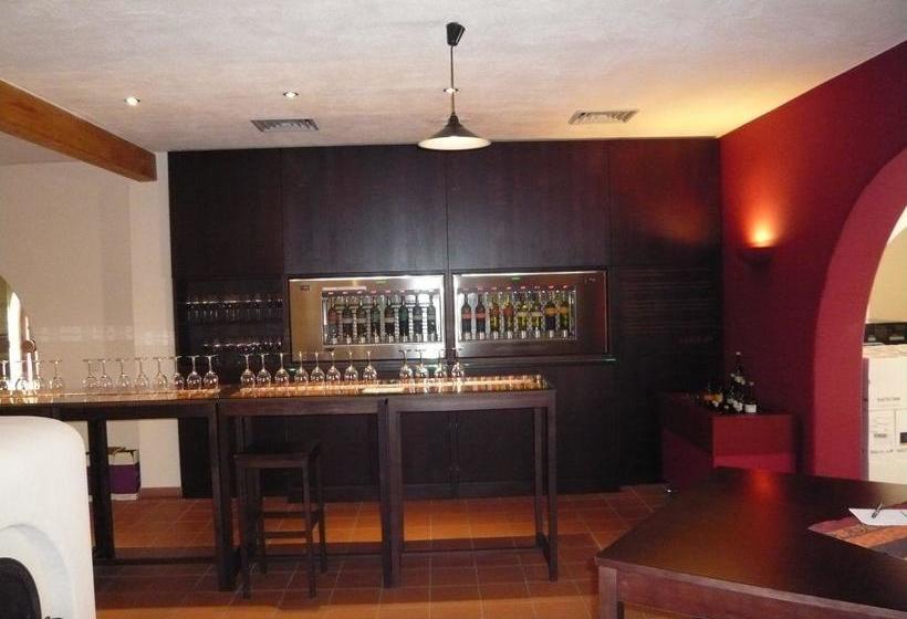 Hotel Consulat Des Weins 11