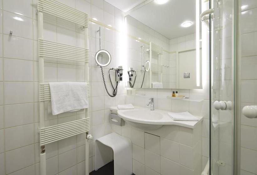 Hotel Consulat Des Weins 7