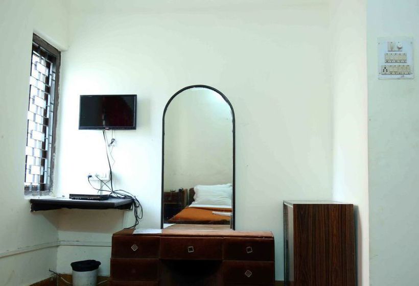 Hotel Kishish Kunj 15