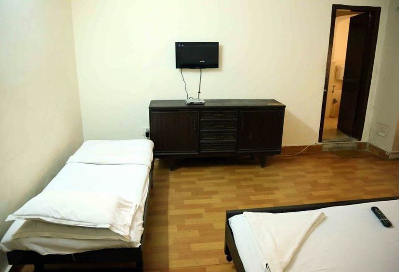Hotel Kishish Kunj 16
