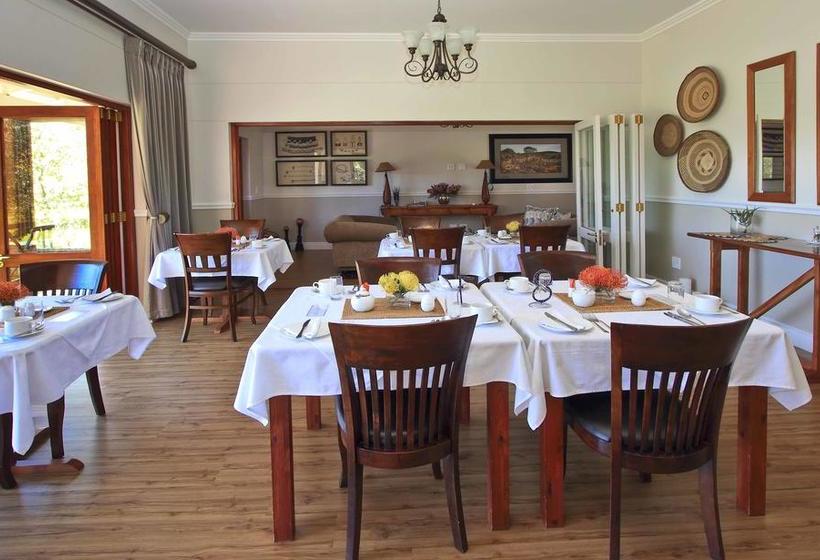 Pension Montagu Vines 1