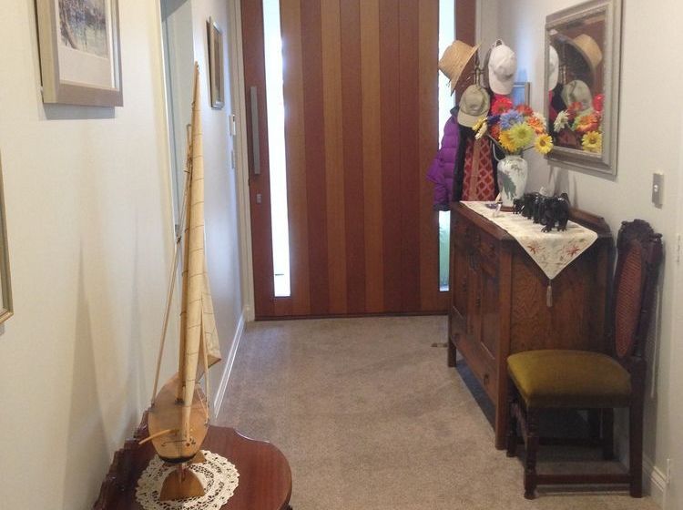 Pension Cave Rock Guest House 1