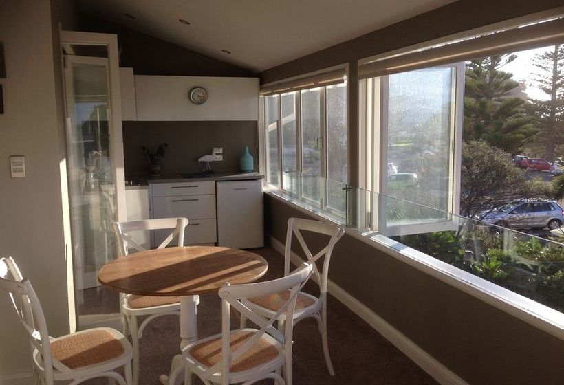 Pension Cave Rock Guest House 20