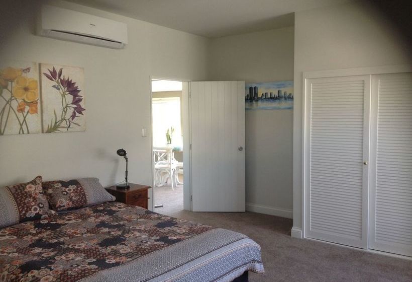 Pension Cave Rock Guest House 3