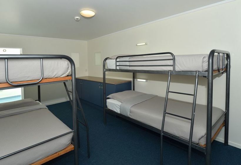 Hostel Saltwater Lodge 11