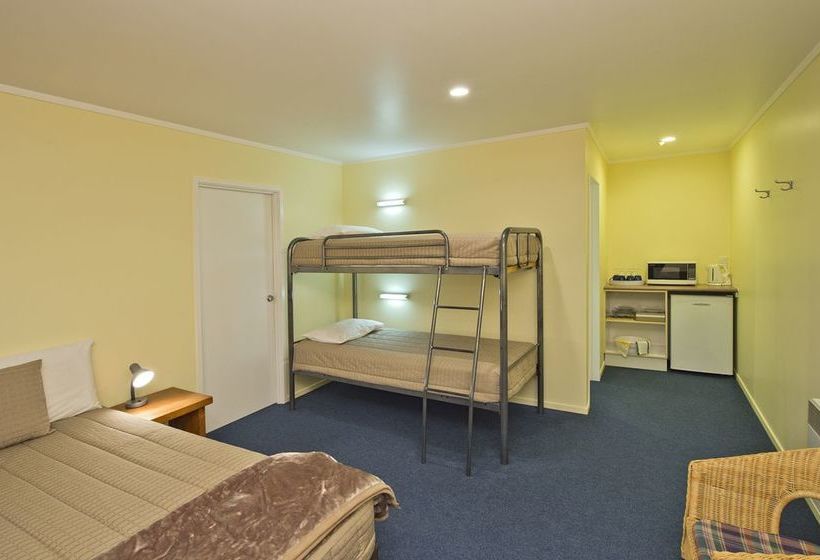 Hostel Saltwater Lodge 14