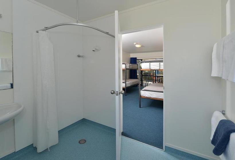 Hostel Saltwater Lodge 4