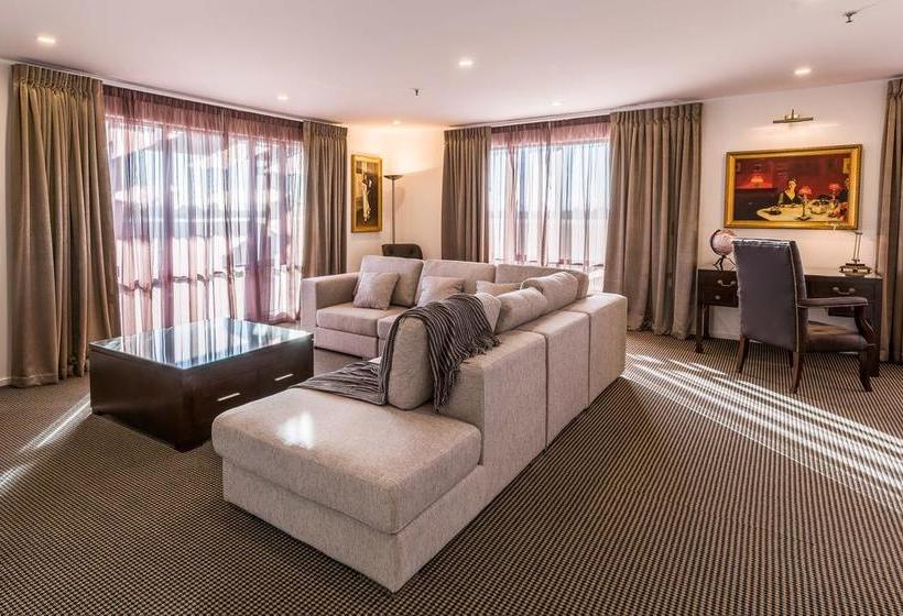 Fino Hotel & Suites 2