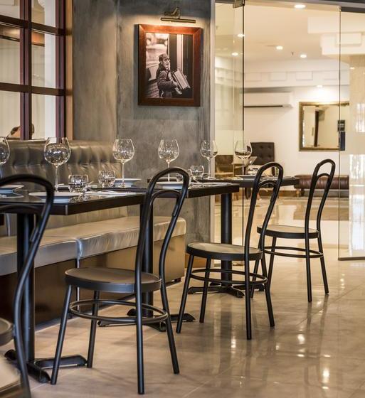 Fino Hotel & Suites 5