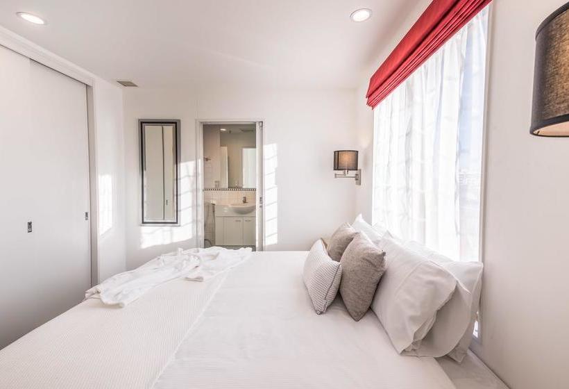 Fino Hotel & Suites 6