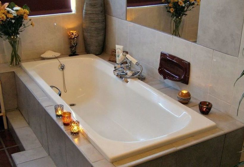 Mountain Bay Self Catering Apartments 8