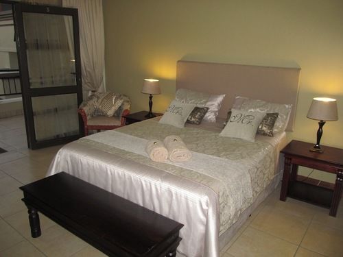 Pension Casa Flora Guesthouse 14