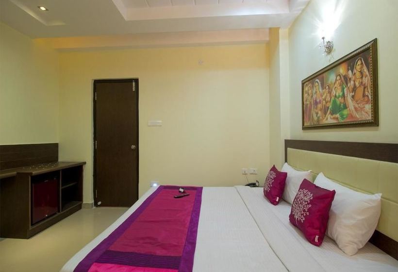 Hotel Oyo Premium Shamshabad 19