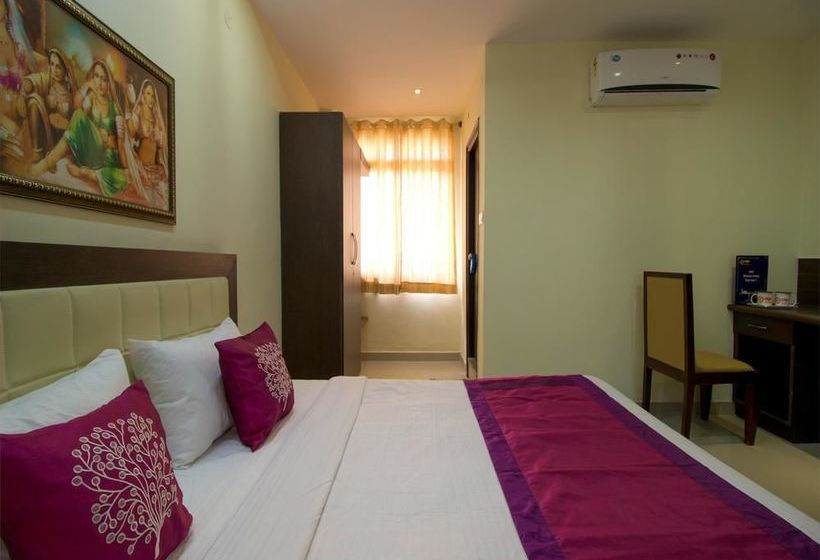 Hotel Oyo Premium Shamshabad 20