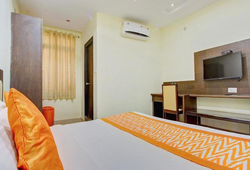 Hotel Oyo Premium Shamshabad 3