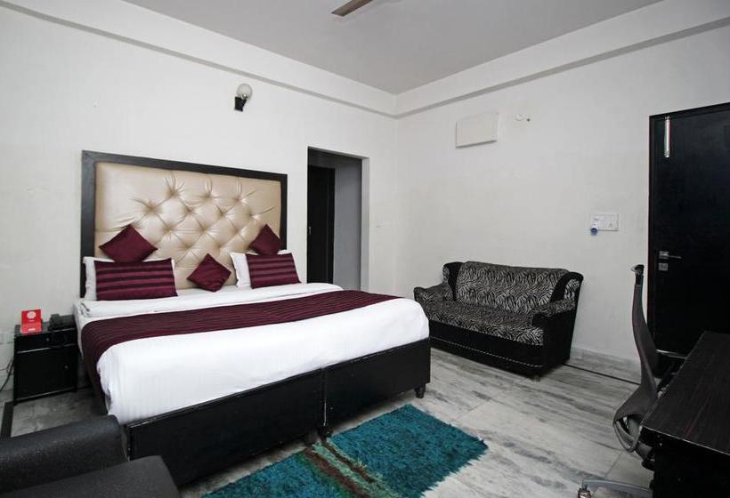 Hotel The Royal Suit Apartment 6