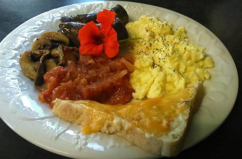 Top House Bed & Breakfast 7