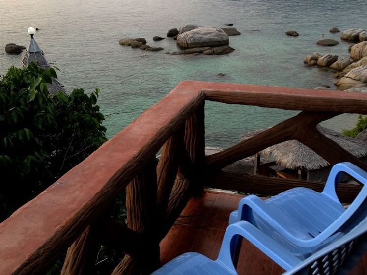 Resort Dd Hut Koh Tao 12