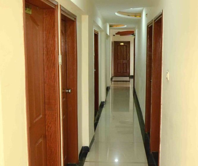 Hotel Oyo Rooms Rasoma Circle 17