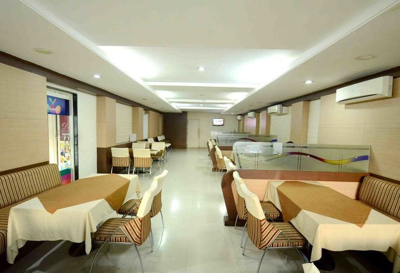 Hotel Oyo Rooms Rasoma Circle 6