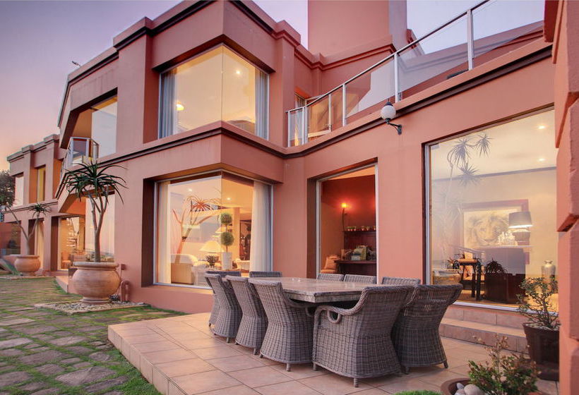 Pension Xanadu Guest Villa 8