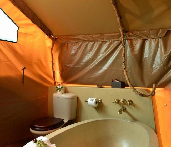 Hotel Kwafubesi Tented Safari Camp 7