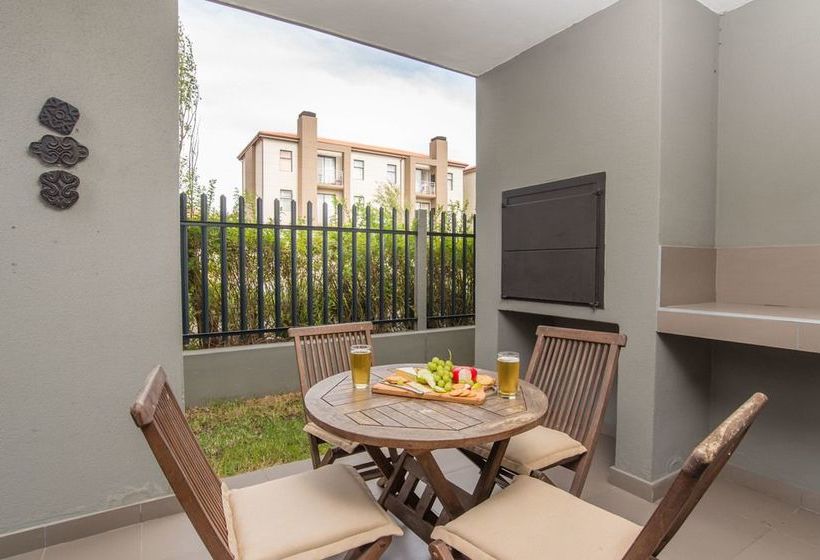 Burgundy Luxury Apartments 17