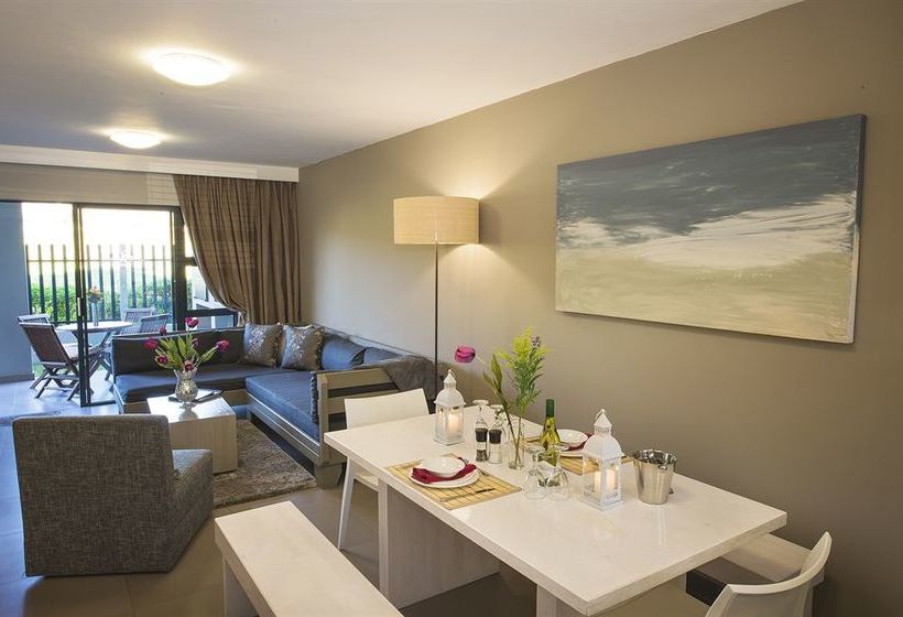 Burgundy Luxury Apartments 5