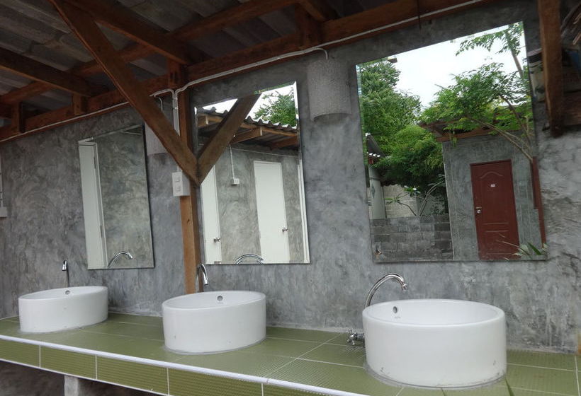 Hotel Cosy Bungalows 8