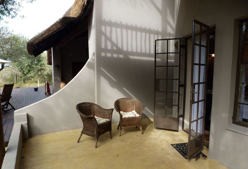 Hotel Mvuradona Safari Lodge 18