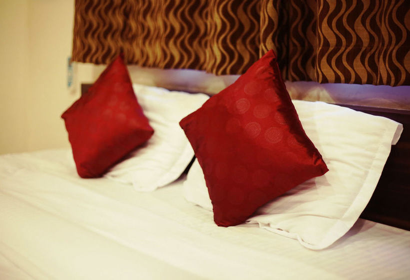 Hotel Oyo Rooms Pimpri Chowk 9