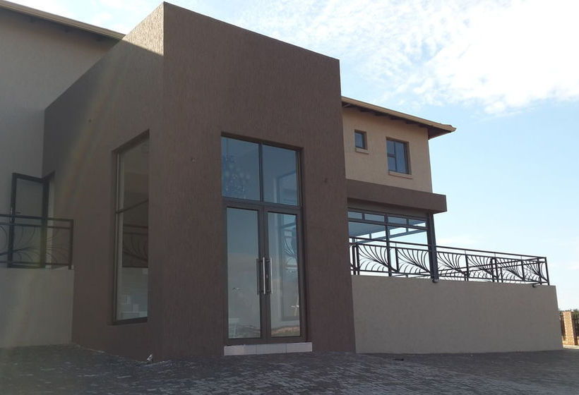 Hotel Eagle Nest Luxury Accommodation 19