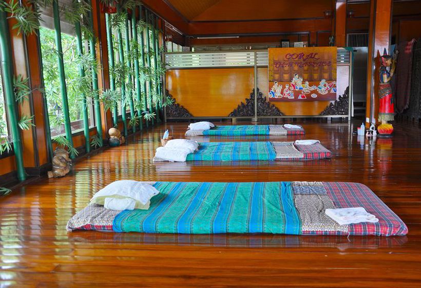 Resort Coral Bungalows 18