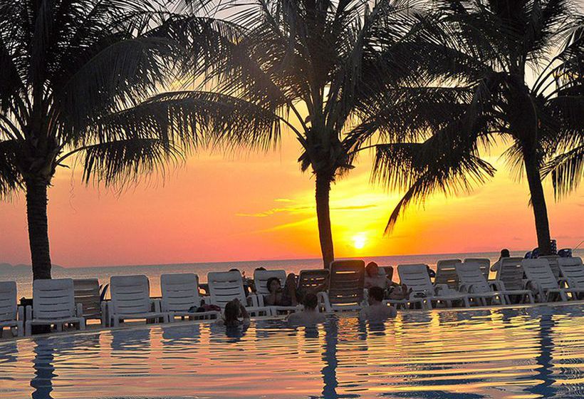 Resort Coral Bungalows 8