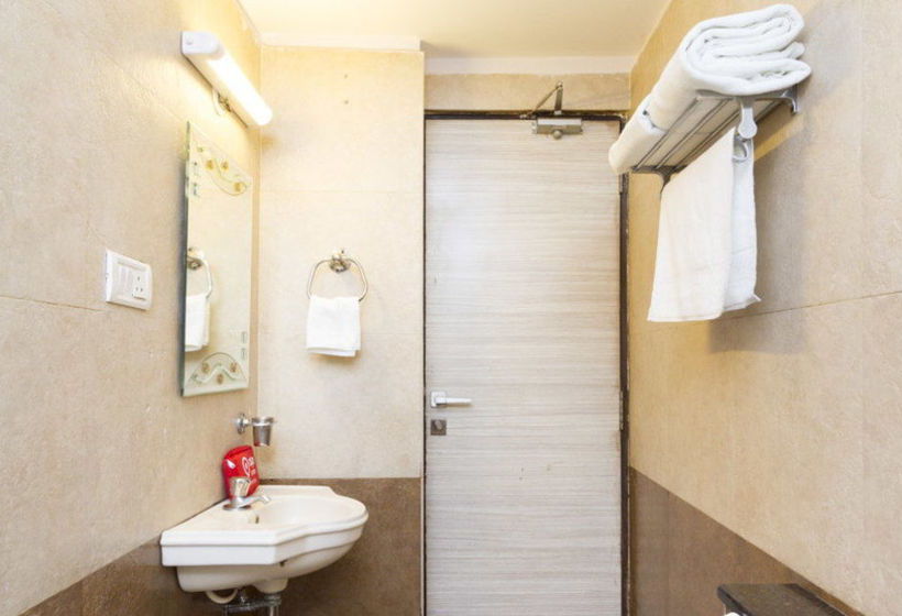 Hotel Oyo Rooms Vijayanagar 13