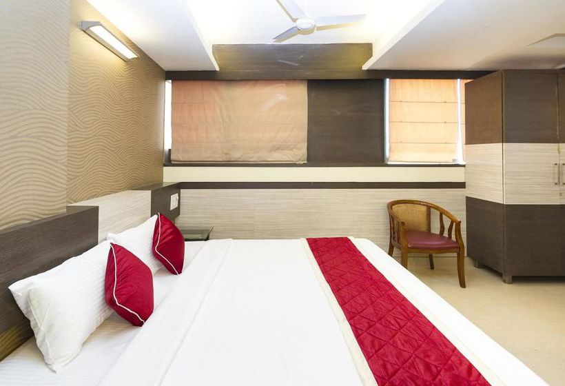 Hotel Oyo Rooms Vijayanagar 2